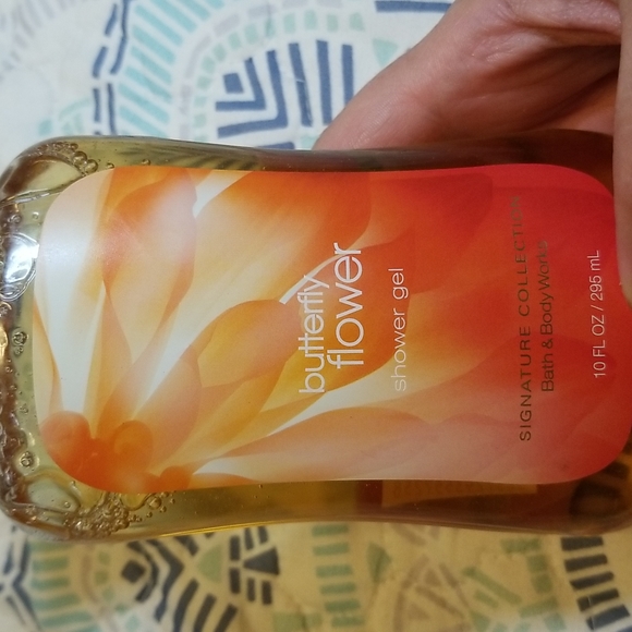 Bath & Body Works Bath & Body Bath Bodyworks Butterfly Flower Shower Gel Bubble Bath Set